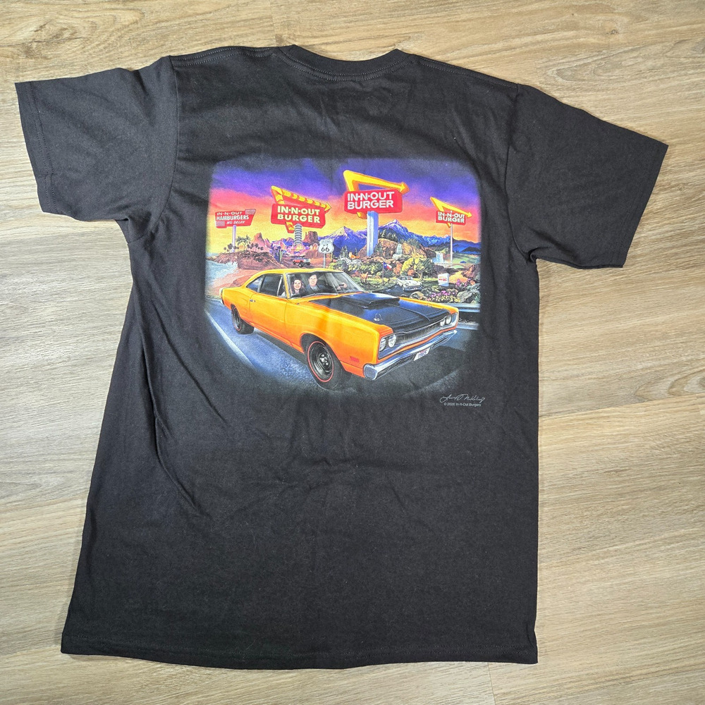 In-N-Out Burger T Shirt Mens M Black California Mountains Graphic Made USA Retro
